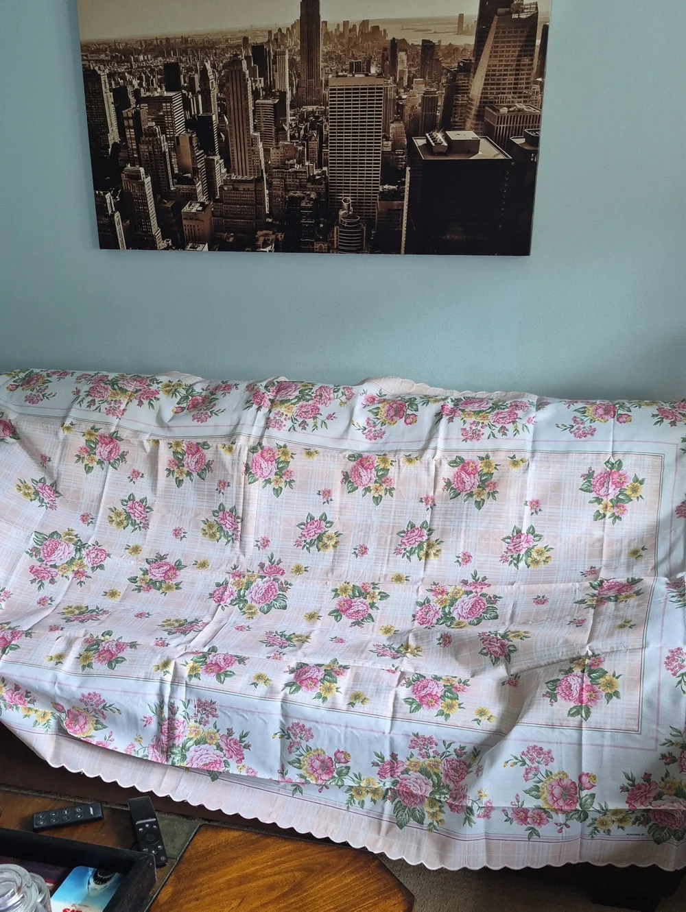 Floral Pink and White Tablecloth W/ Matching 12 Napkins